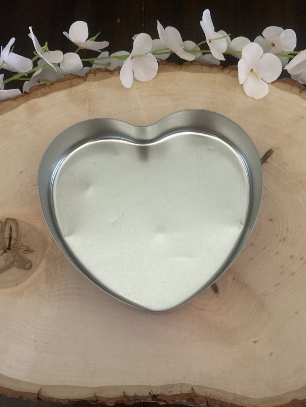 Brighton Heart-Shaped Tin Box Floral Heart Design Multicolor Decorative Gift - Picture 7 of 10